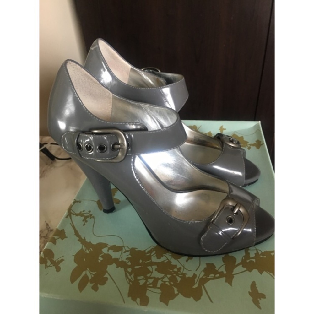 Jessica Simpson Heels